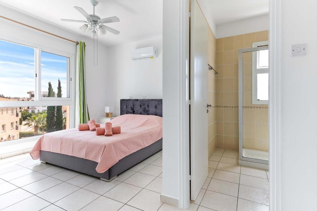 Appartamento Penthouse Carina Paphos Esterno foto